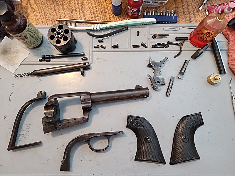 colt saa disassembly